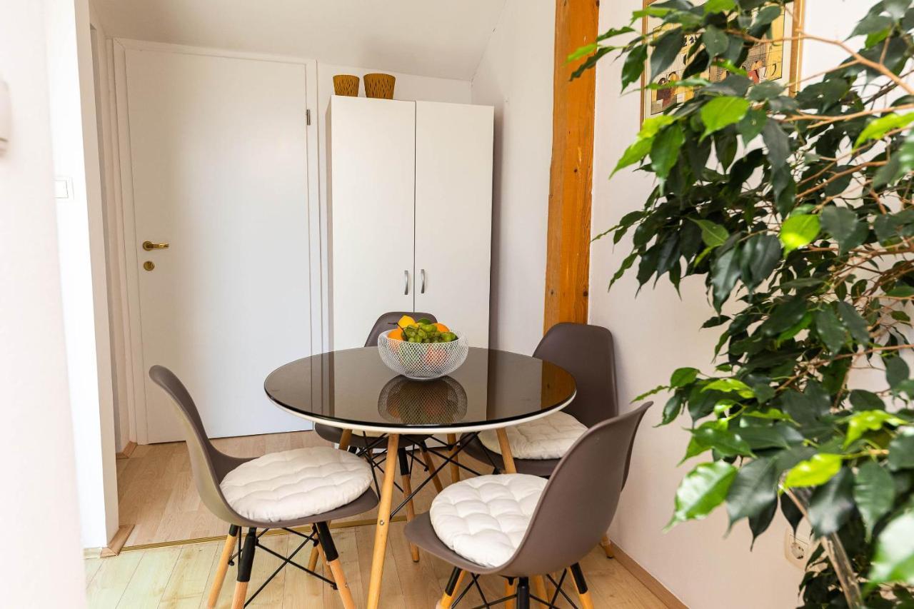 Apartmani Kaiserin Цриквеница Экстерьер фото